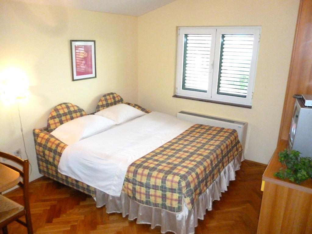 Anita Apartments Trogir Room photo